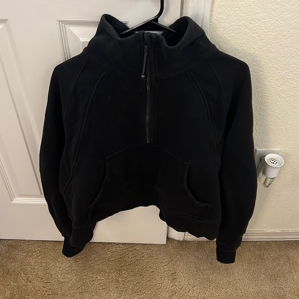 Lululemon Scuba